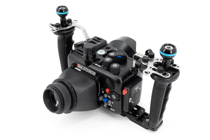 NAUTICAM NA-G7XIII Pro Package (inc. flexitray, right handle, two mounting balls, M14 vacuum valve, shutter extension)