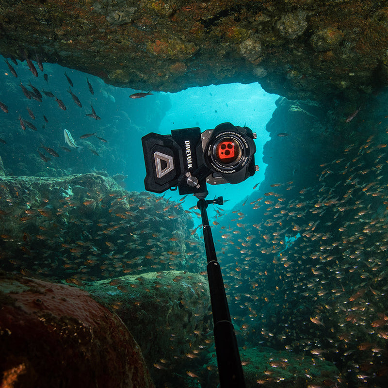 DIVEVOLK Dual Lock Selfie Stick