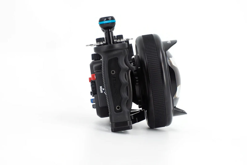Nauticam Wet Wide Lens Compact (WWL-C) 130 Deg. FOV with Compatible 24mm Lenses (incl. float collar)