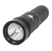 Kraken NR-800 compact underwater dive light - detail view
